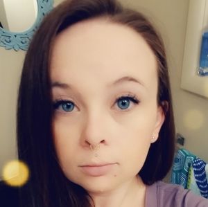 Meet your Posher, Annalise